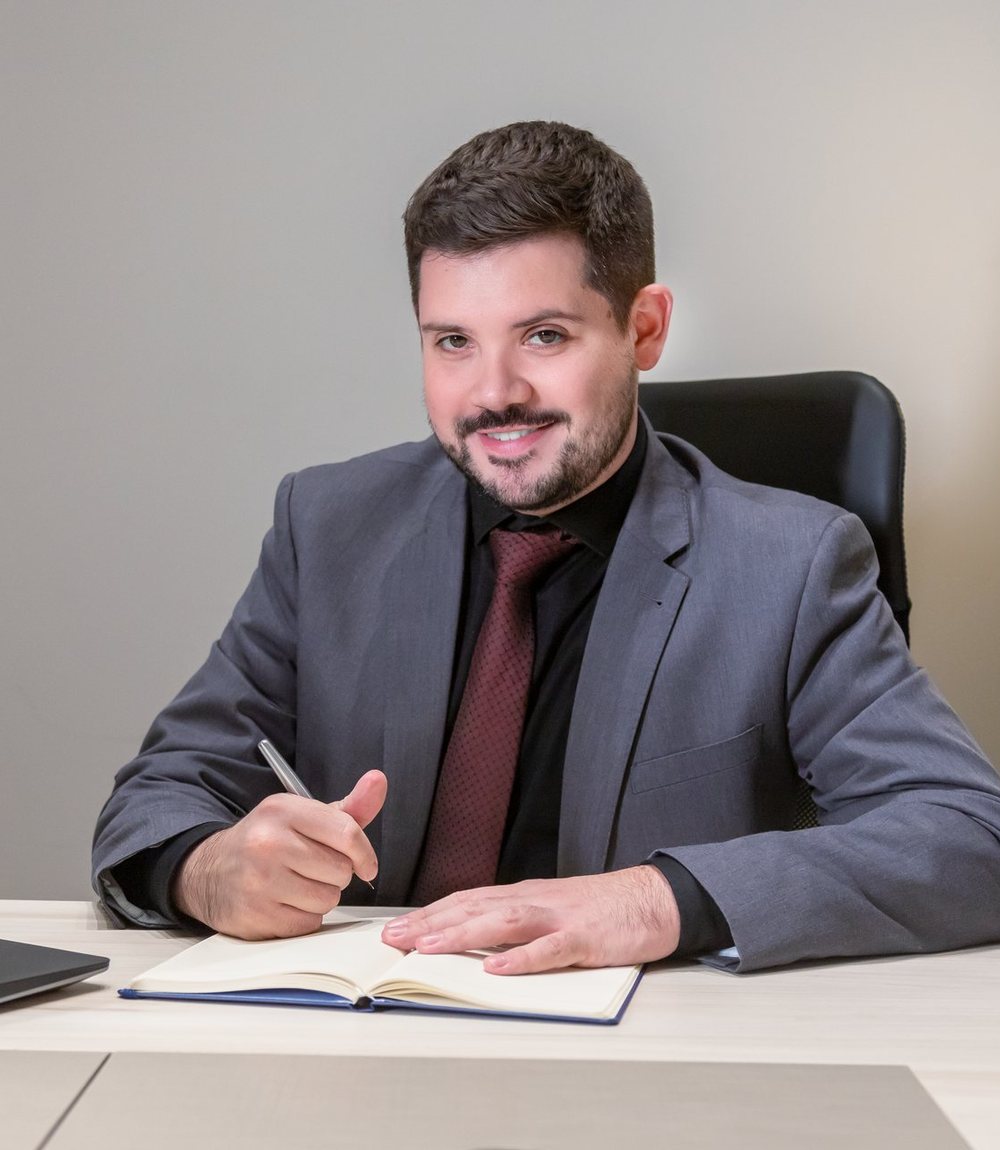 Vinicius Rubert, advogado, OAB/SC 45.978